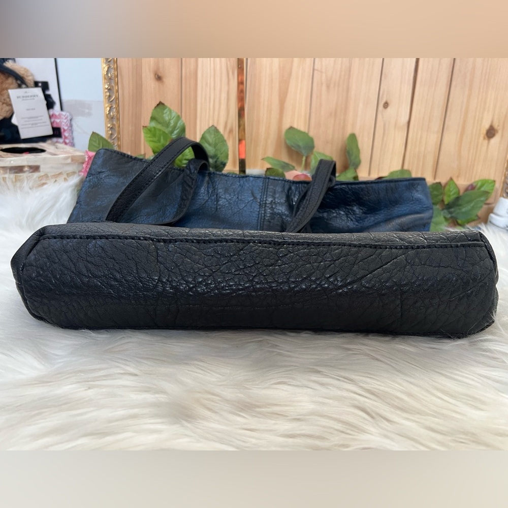 Patricia Nash Distressed Leather Tote in Black & Navy Color - Picture 4 of 8
